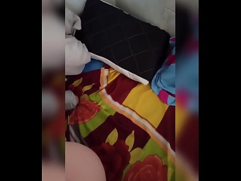 ❤️ Mwenzangu anakaa peke yake nyumbani kwa sababu mume wake anaenda likizo na mimi huchukua nafasi hiyo kumlamba na kumjaza maziwa. Pono ya kupendeza